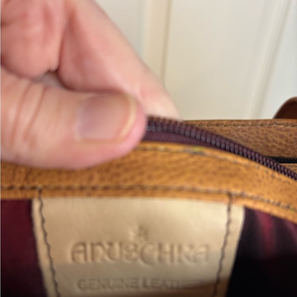 Anuschka Floral Leather Shoulder Bag Hand Painted - Picture 4 of 4